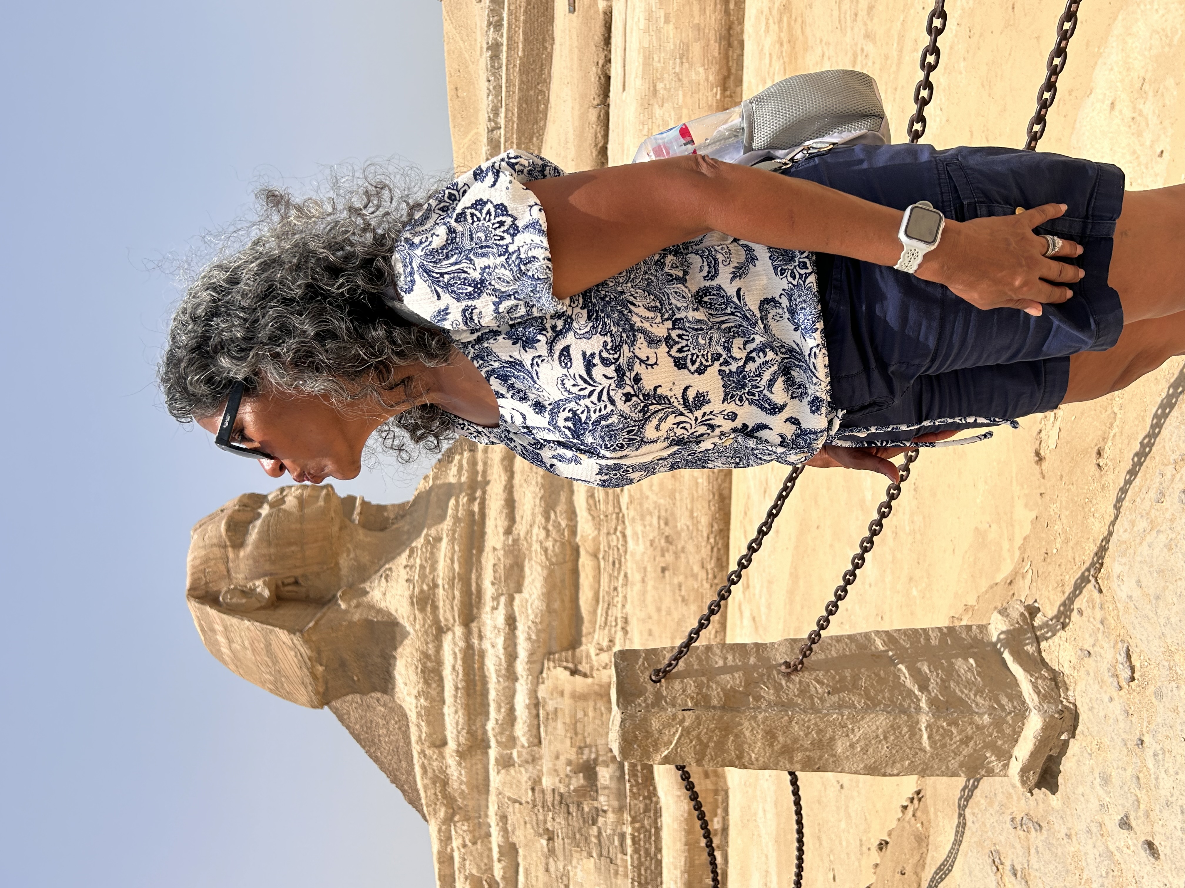 Marlene playfully posing as if kissing the Great Sphinx of Giza